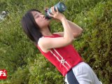 女体炎上！人目も気にせず全裸オナニーでイキ漏らす野外アクメ女2 びくびく陸上部